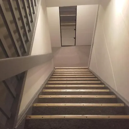 Für Monteure Und Anderer Reisende *